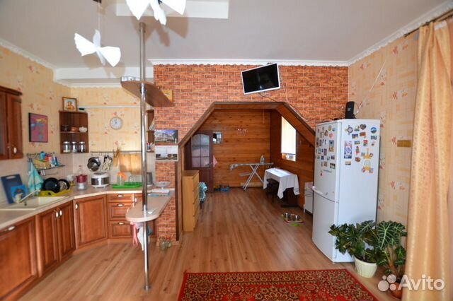 Дом 300 м² на участке 6 сот.