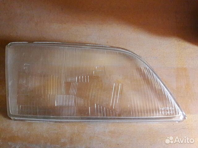 Стекло фары Опель Омега А Opel Omega a