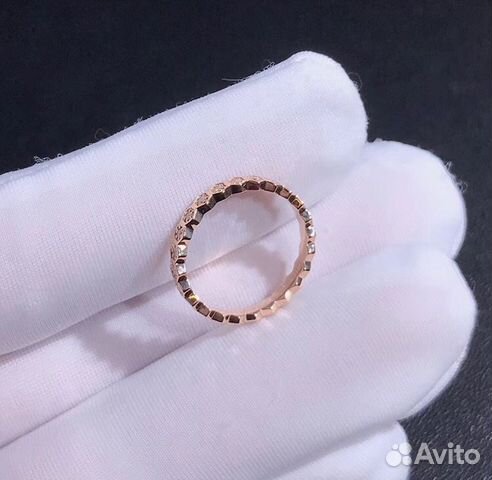 Золотое кольцо с бриллиантами