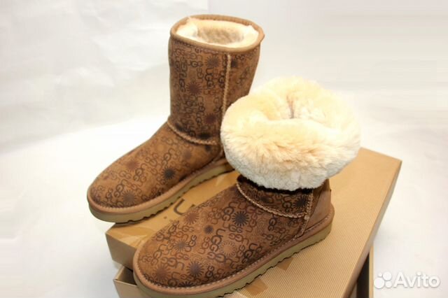 Угги UGG Australia рыжие с логотипами новые редкие Угги UGG Australia рыжие с логотипами новые редкие