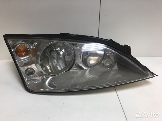 Фара правая для Ford Mondeo III 2000-2007 Фара правая для Ford Mondeo III 2000-2007
