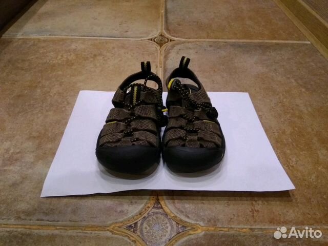 Сандали на мальчика Keen, р. 26 (14 см) новые Сандали на мальчика Keen, р. 26 (14 см) новые