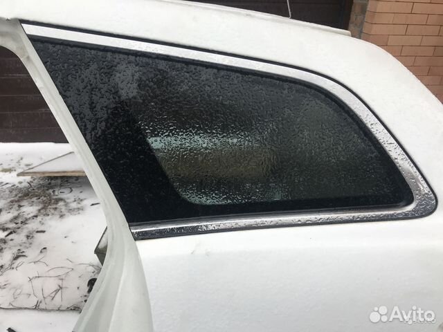Форточка задняя левая Mazda CX7