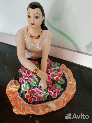 Статуэтка цыганка Земфира, Дулево, 97г