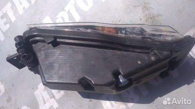 Фара противотуманная левая BMW X3 G01 X4 G02 2018 Фара противотуманная левая BMW X3 G01 X4 G02 2018