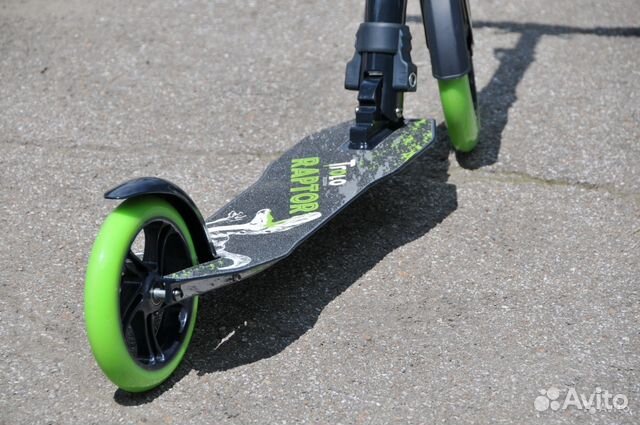 Самокат Trolo Raptor 230 с амортизатором Самокат Trolo Raptor 230 с амортизатором