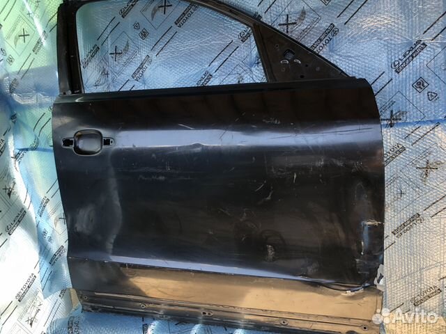 Дверь передняя правая Audi Q5 8R0831052E