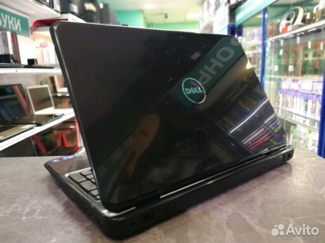 Dell i5/4gb/500gb/525m