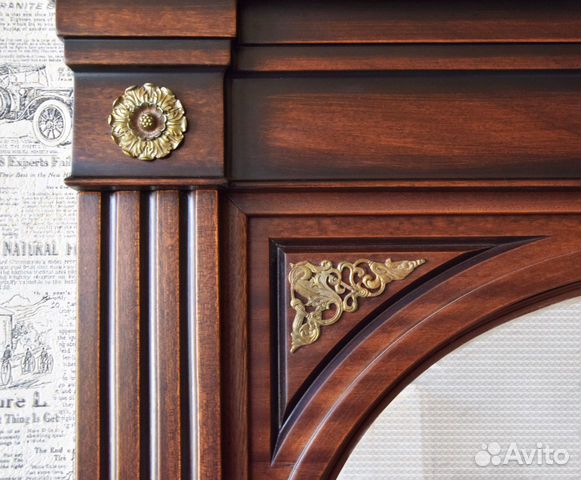 Двери из массива красного дерева (sapely)