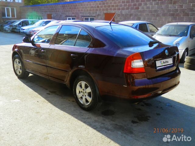 Skoda Octavia 1.6 AT, 2011, 97 000 км