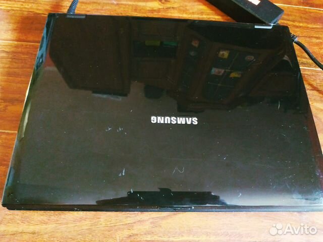 Ноутбук SAMSUNG NP-R505H