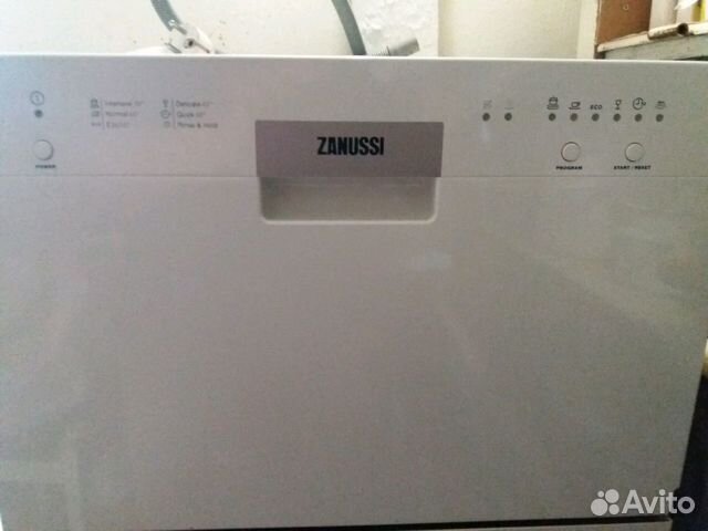Посудомоечная машина Zanussi ZSF 2415