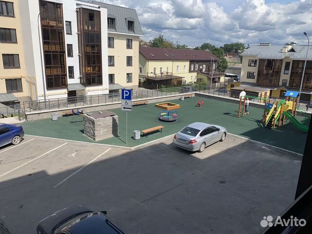 3-к квартира, 94.6 м², 2/5 эт.