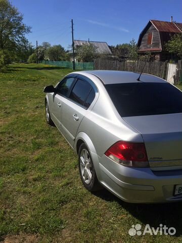 Opel Astra 1.8 AT, 2011, 94 000 км