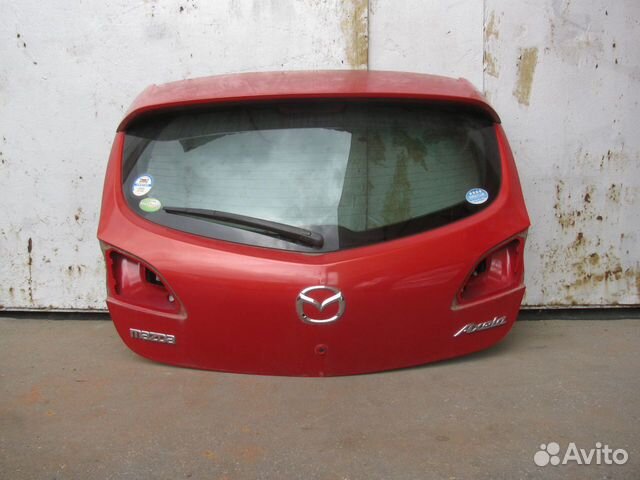 Задняя дверь багажника Mazda 3 BL Задняя дверь багажника Mazda 3 BL