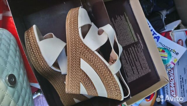 Босоножки 38р Босоножки 38р