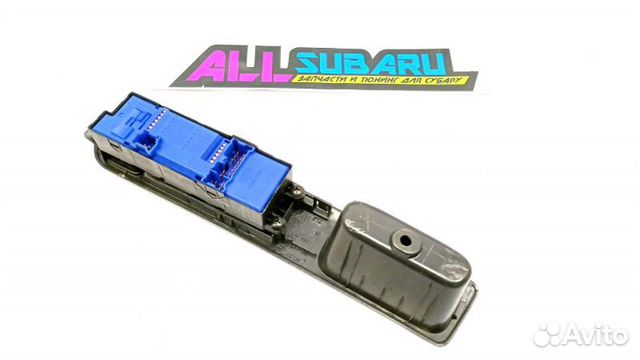 Блок управления стеклоподъемниками правый Subaru Блок управления стеклоподъемниками правый Subaru