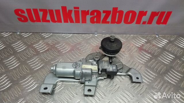 Мотор заднего дворника Suzuki Swift 2008г Мотор заднего дворника Suzuki Swift 2008г