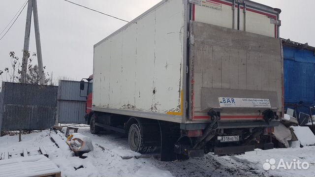 Водитель с личным грузовым автомобилем рефрижератор. КАМАЗ рефрижератор с гидробортом. Купить ман рефрижератор 10 тонн с гидробортом в Москве.