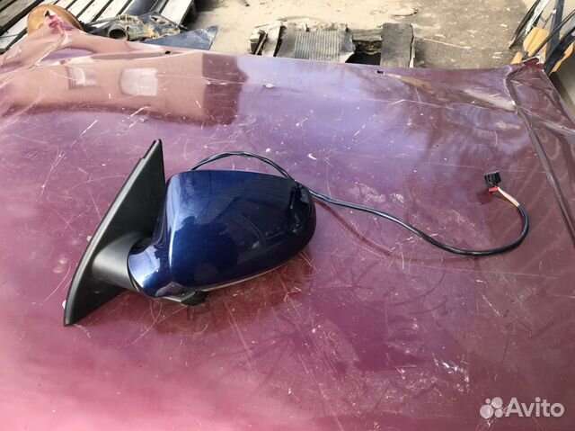 Зеркало левое (водительское) на VW пассат B6 Зеркало левое (водительское) на VW пассат B6