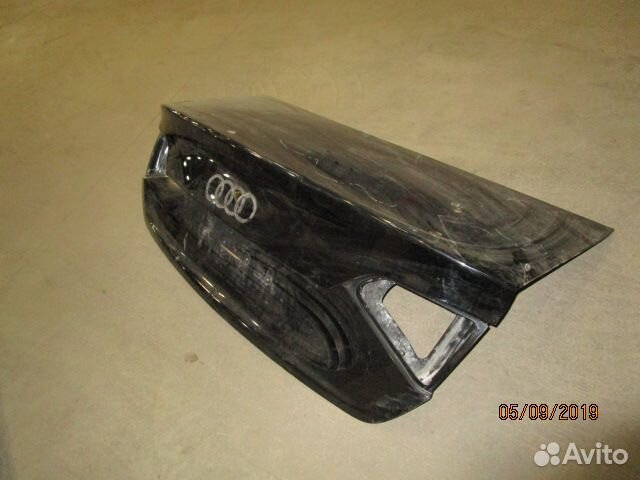 Крышка багажника audi А4 B8 Крышка багажника audi А4 B8