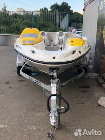 Водомётный катер BRP Sea-Doo Speedster 150 Водомётный катер BRP Sea-Doo Speedster 150