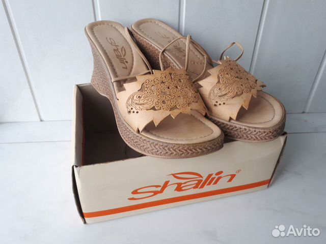 Босоножки Shalin кожаные