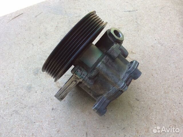 Насос гур Mercedes w164 x164 w251 ML GL R Насос гур Mercedes w164 x164 w251 ML GL R