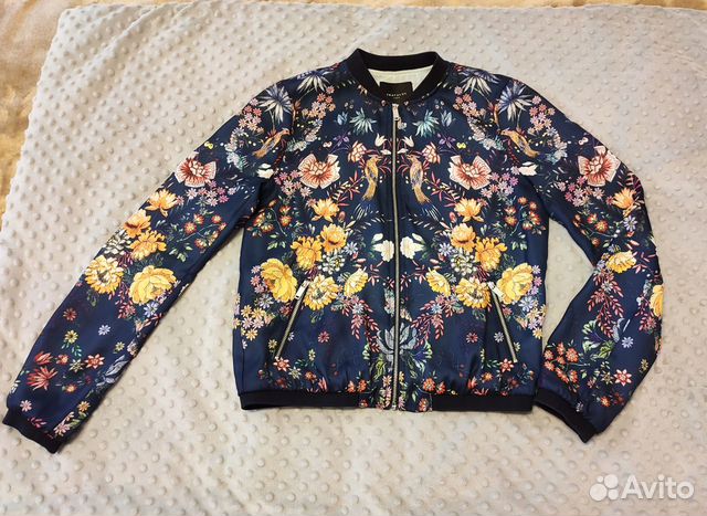 Бомбер Zara, юбка, футболка Esprit