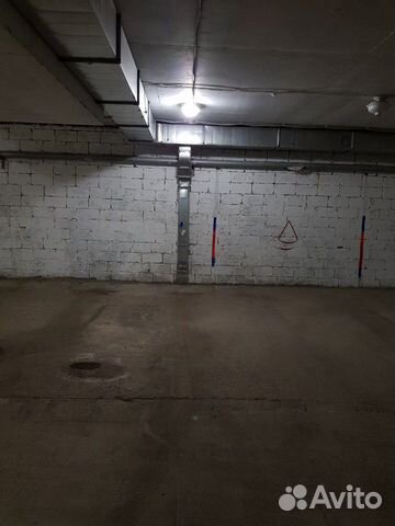 Машиноместо, 13 м²