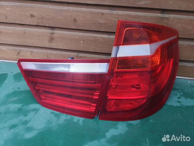 Фонарь задний правый BMW X3 F25 2010) Фонарь задний правый BMW X3 F25 2010)