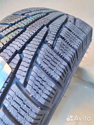 Зимние шины R15 185 60 15 Nokian 88R XL