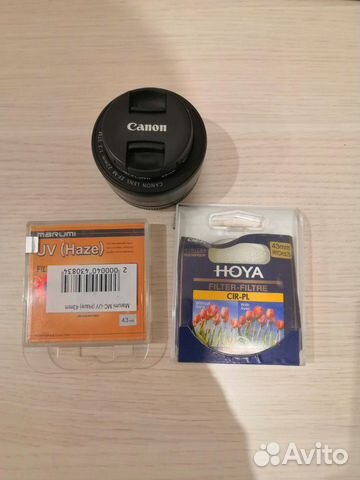 Объектив EF-M 22mm f/2 STM Объектив EF-M 22mm f/2 STM