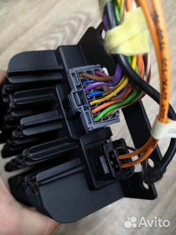 Mercedes w203 усилитель звука Harman becker