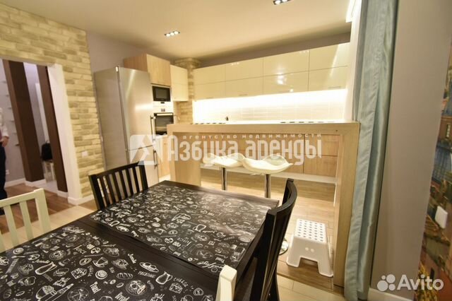 3-к квартира, 110 м², 7/10 эт.