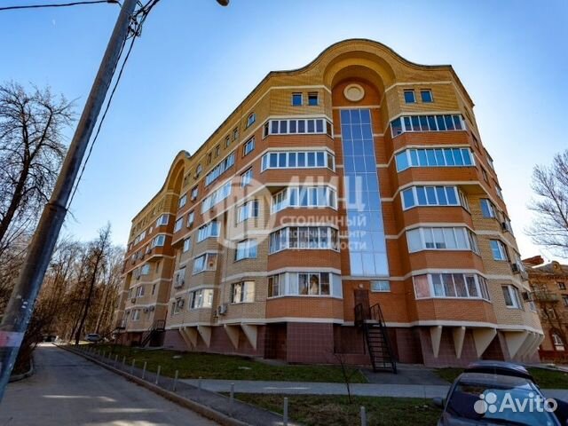2-к квартира, 70 м², 1/6 эт.