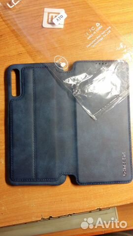 Кожаный чехол-книжка с A70