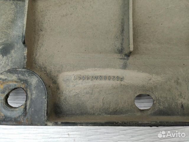 Кожух замка капота 625C0JK00A Infiniti G35 V36 Кожух замка капота 625C0JK00A Infiniti G35 V36