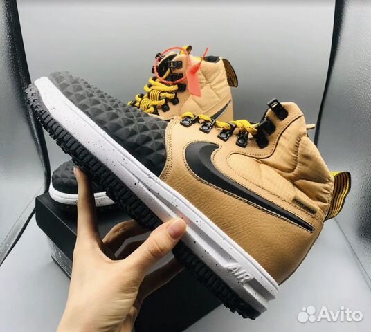 Зимние кроссовки Nike Lunar Force 1 Duckboot Зимние кроссовки Nike Lunar Force 1 Duckboot