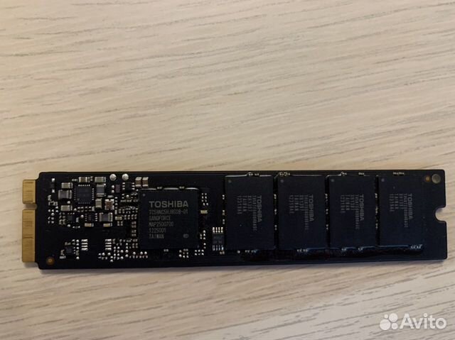 Apple SSD Apple SSD
