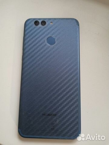 Huawei nova 2 plus (4/64 Гб) Huawei nova 2 plus (4/64 Гб)