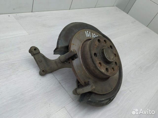Кулак задний правый 1K0505436AC Skoda Octavia (A5 Кулак задний правый 1K0505436AC Skoda Octavia (A5