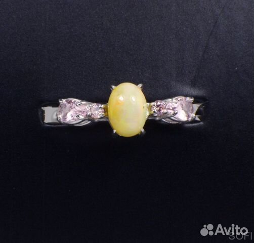 Серебряное кольцо с опалом и фианитом натуральным