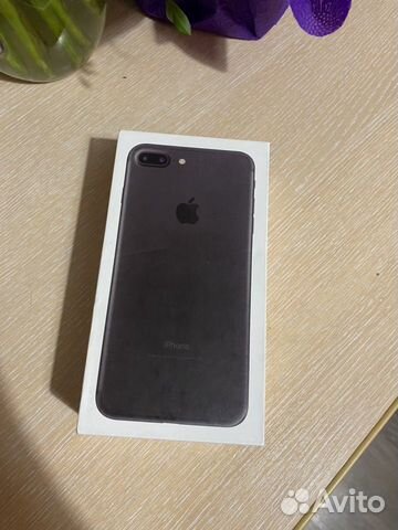 Телефон iPhone Телефон iPhone