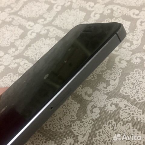 Телефон iPhone 5s (16гб) Телефон iPhone 5s (16гб)