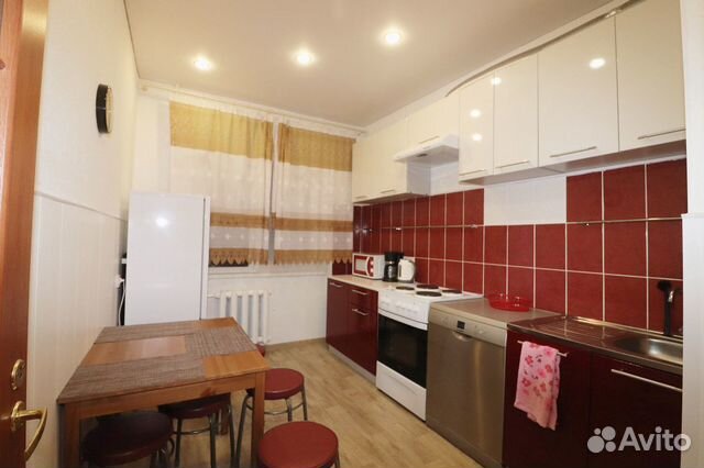 

4-к. квартира, 80 м², 8 кроватей