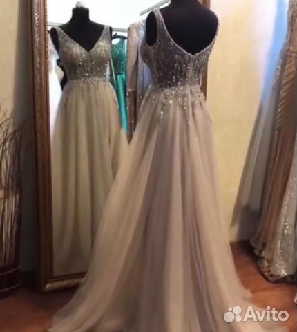 Вечернее платье