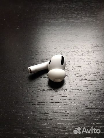 AirPods Pro левый (L) AirPods Pro левый (L)