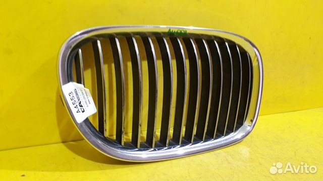Решетка радиатора правая BMW 7er F01 F02 (08-12) 5