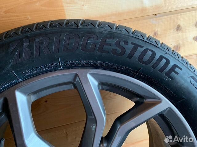 Резина лето 245/50R19 105W Bridgestone (новая) Резина лето 245/50R19 105W Bridgestone (новая)